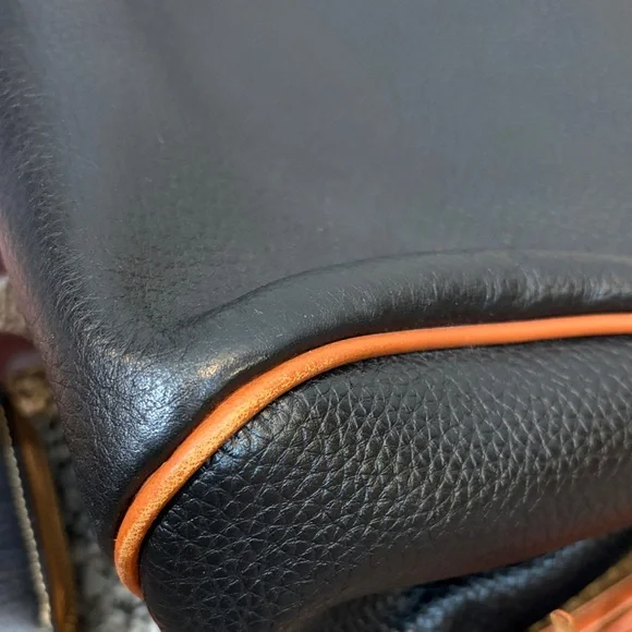 Dooney & Bourke Black and Tan Shoulder Bag Set - Picture 10 of 13